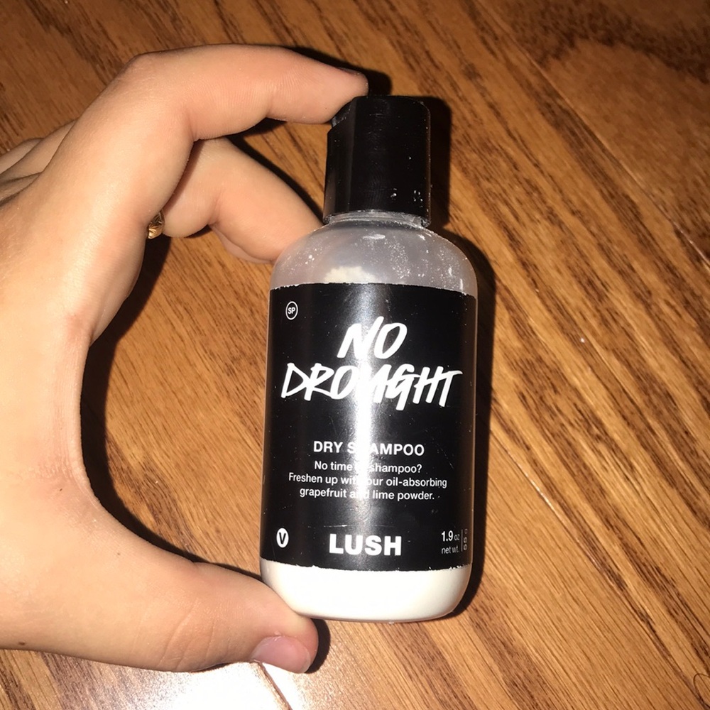 LUSH No Drought Dry Shampoo Powder
